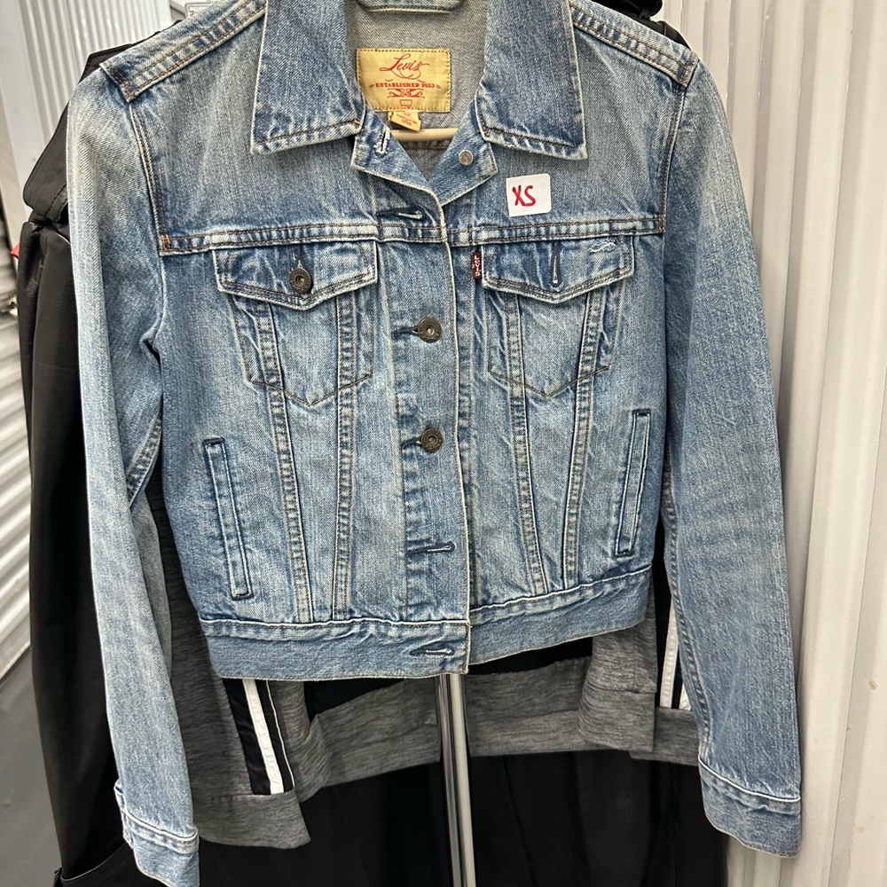 Levi's Light Blue Jean Jacket for Women